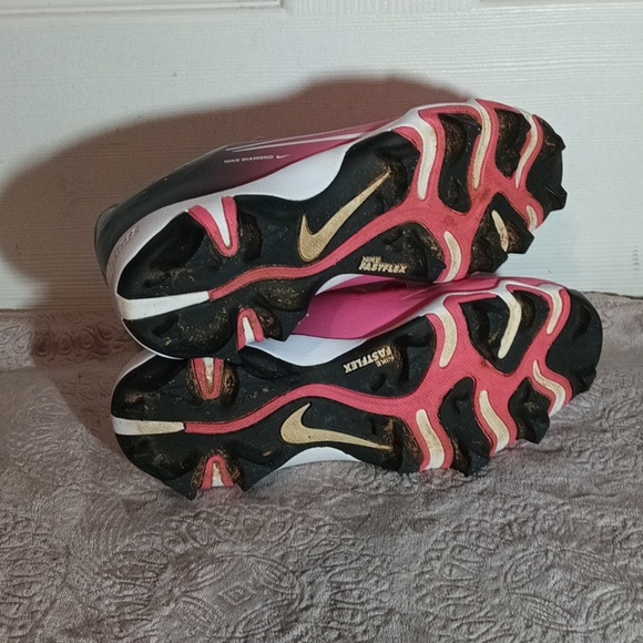 Nike Hyperdiamond 4 Keystone GG Softball Cleats - Picture 6 of 7